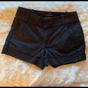 Club Monaco Black Mid-Rise Cotton Tailored Shorts